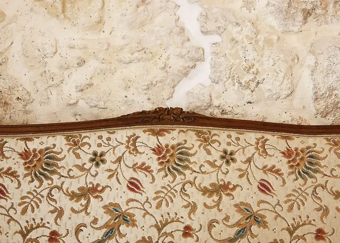 Rimondi Boutique - Small Luxury Of The World